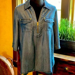 Ellen Tracy 1/2 zip 3/4 Sleeve Denim Top